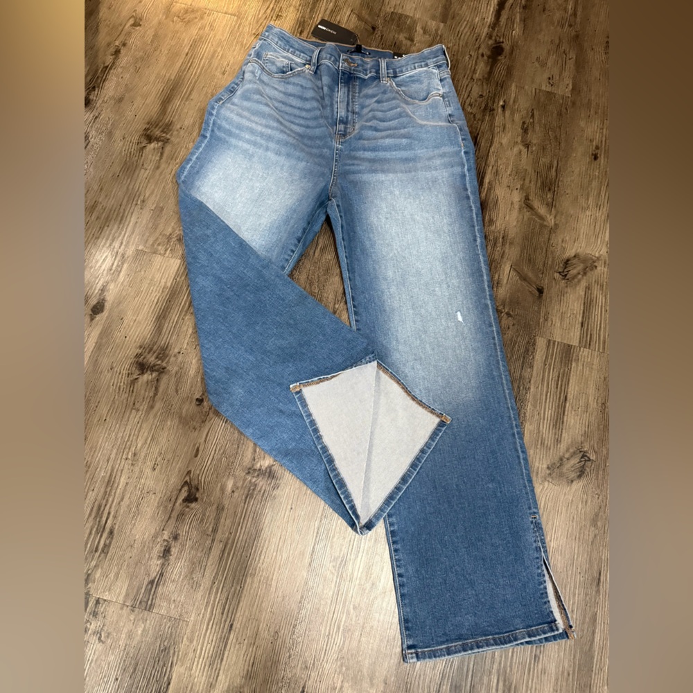 Fashion Nova Flare Blue Jeans